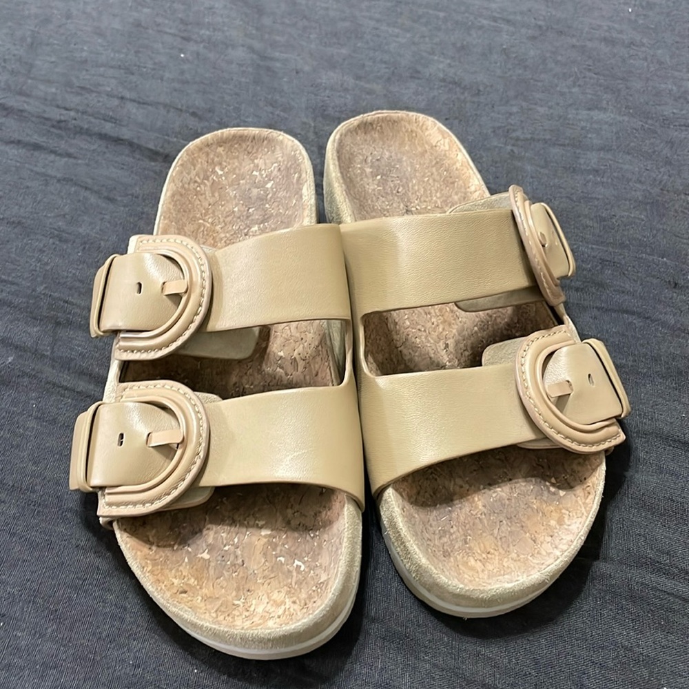 Vince sandals